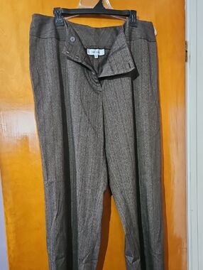 Jones Studio Brown Tweed Blazer with Subtle Red Pinstripes